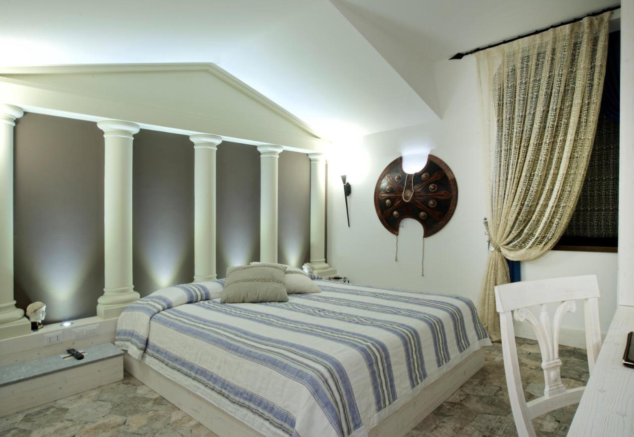 Design Suite Tirano Extérieur photo